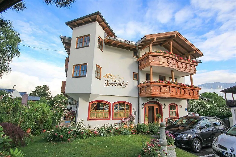 Hotel Sonnenhof - Bed & Breakfast & Appartements Mutters